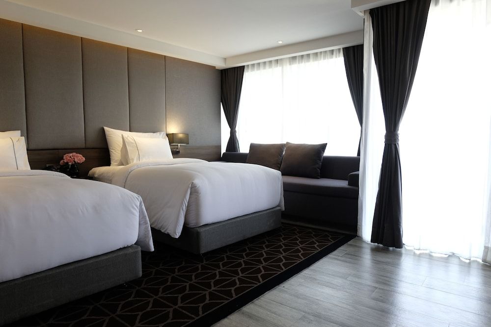 undefined Ayathorn Bangkok 9