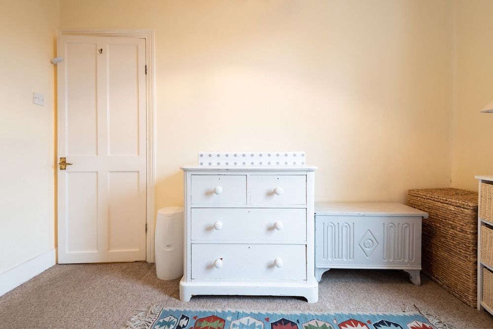 Charming Victorian Family Home in Wimbledon Family House, 2 Bedrooms, Garden View (2 Bedrooms) 14