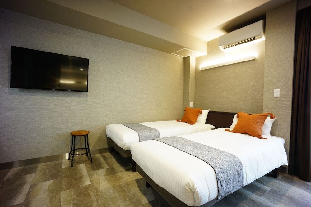 undefined The South Hotel Tokyo 7