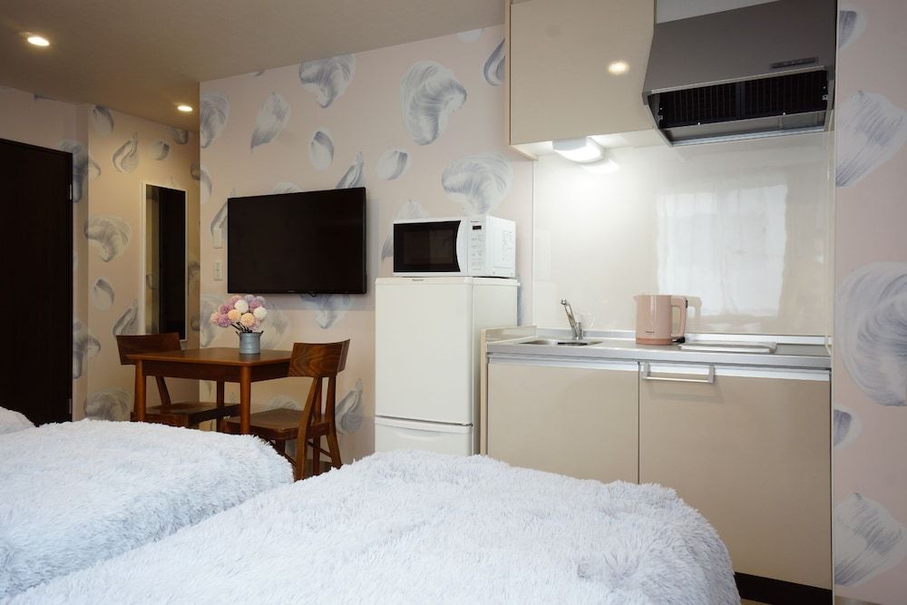 The South Hotel Tokyo Deluxe Triple Room 3