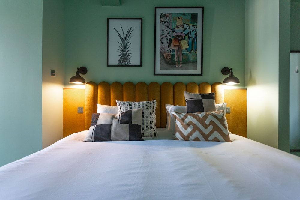 Your Apartment I Brixton Deluxe Apartment 5