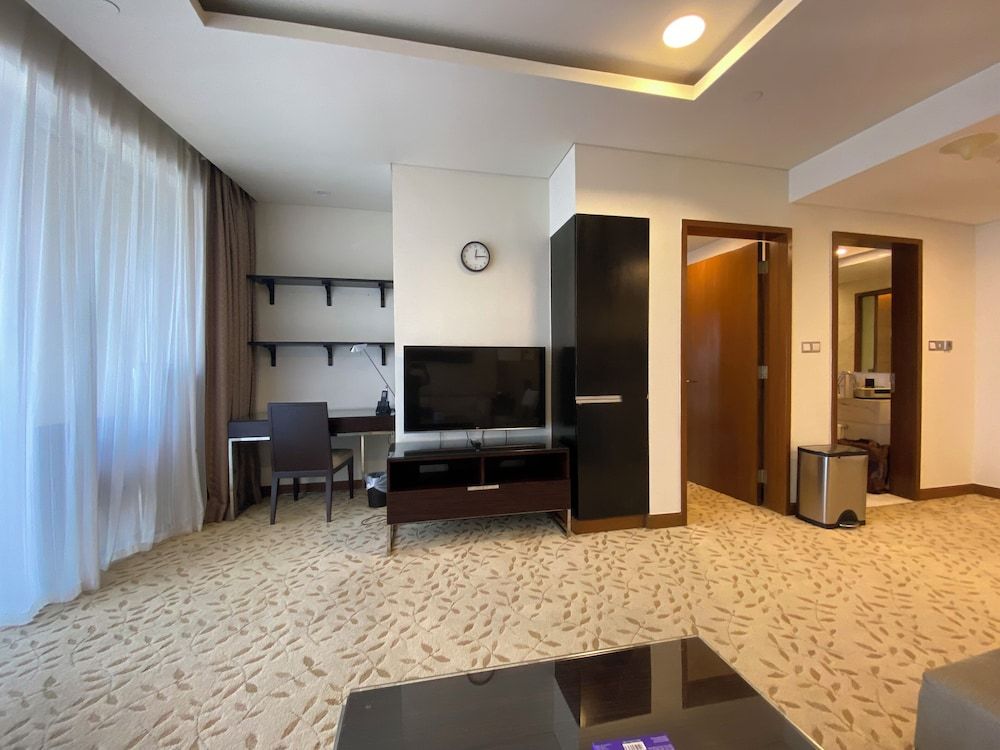 SuperHost EMAAR Residences Apartments - Address Dubai Mall Economy Apartment 13