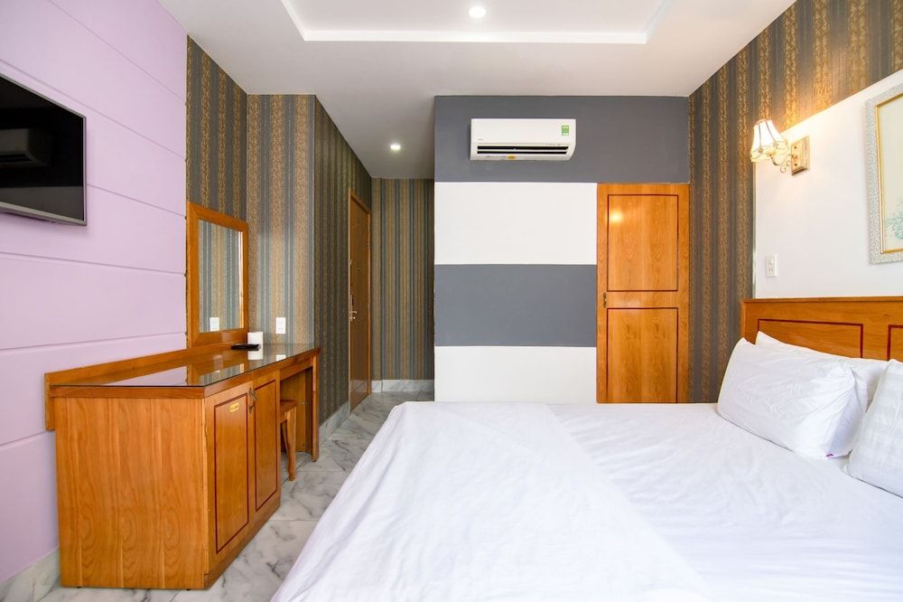 undefined Sunrise Trung Son Hotel 7