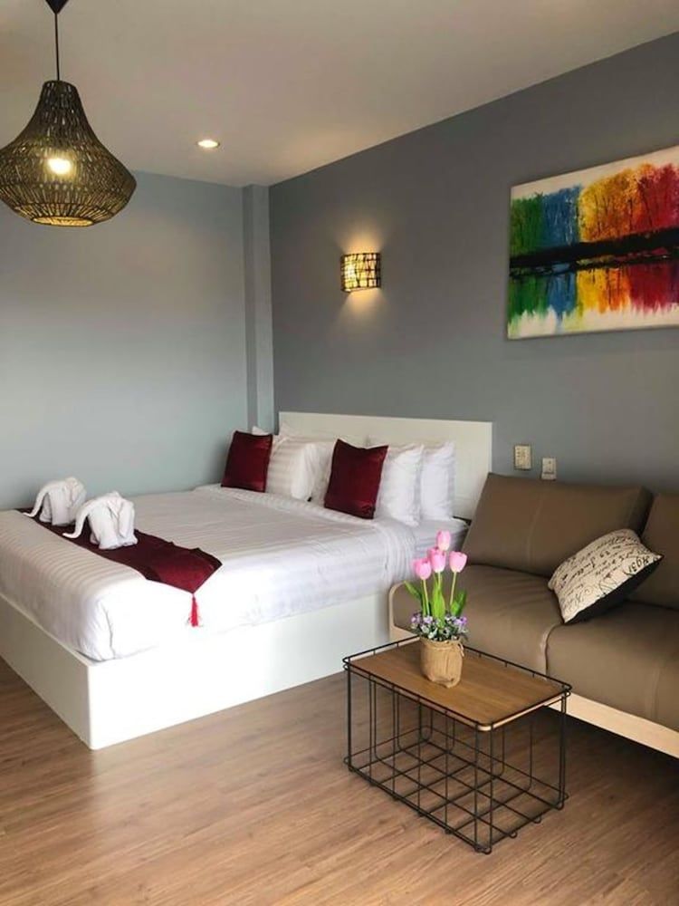 undefined DB Residence 3