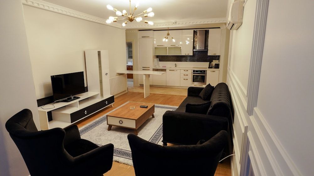 Lagom Nişantası Residence Standard Apartment, 1 Queen Bed with Sofa bed 3