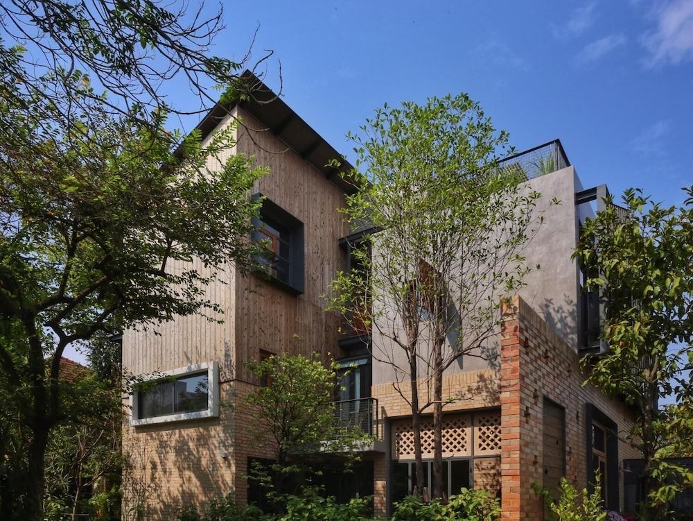 undefined Little Friends Beyond B&B 3