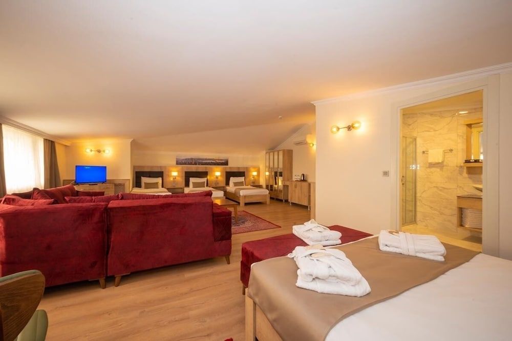 Family Studio, Multiple Beds, Sea View