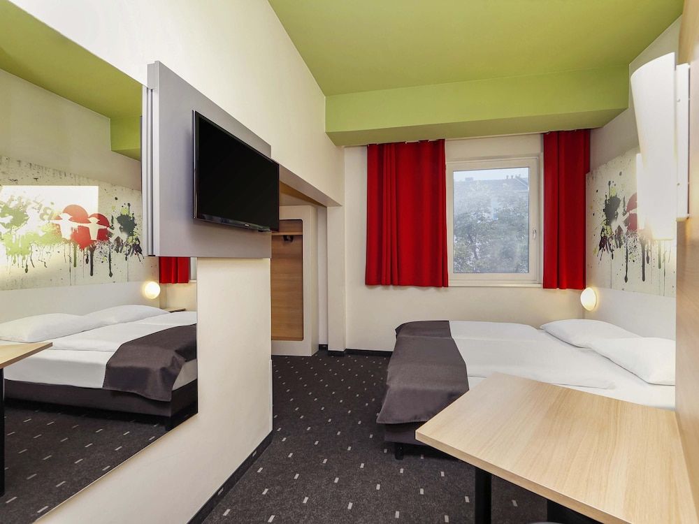undefined B&B Hotel Berlin-Potsdamer Platz 9