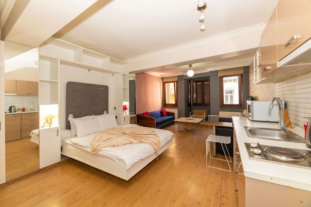 undefined Opera House Hotel