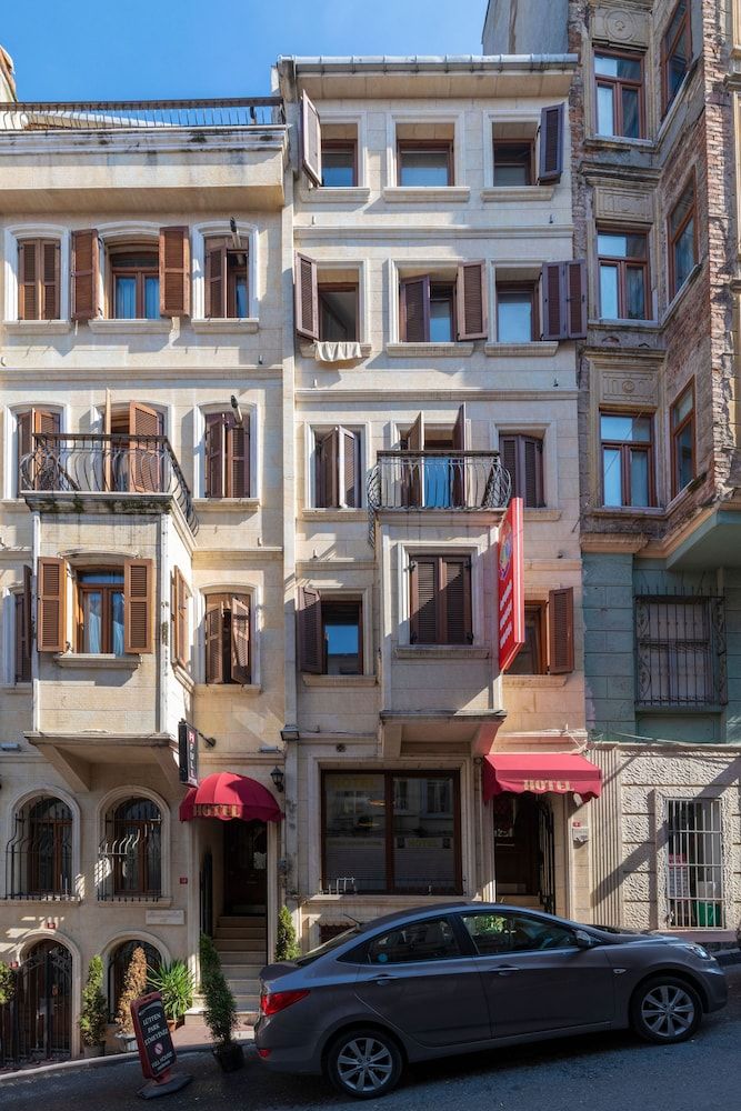 undefined Opera House Hotel 3