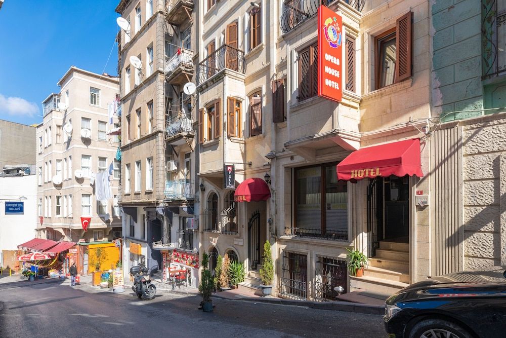 undefined Opera House Hotel 10