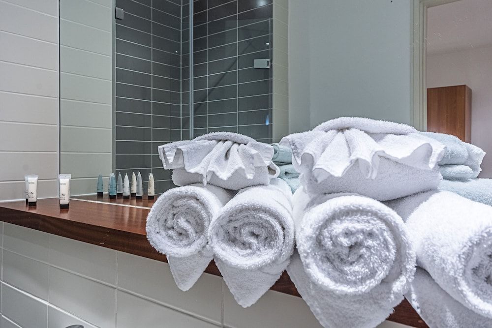 Splendid 3 Bedroom Apartment Kings Cross Apartment, 3 Bedrooms 19