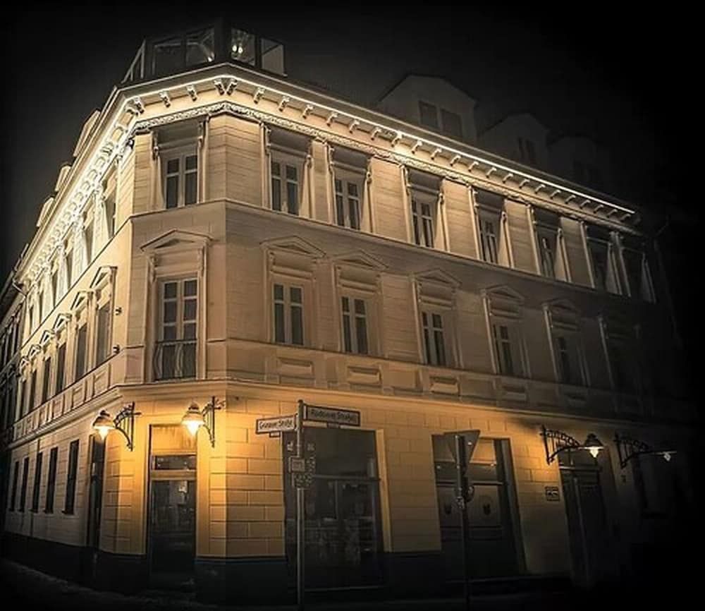 undefined Bett & Buch Hotel 7