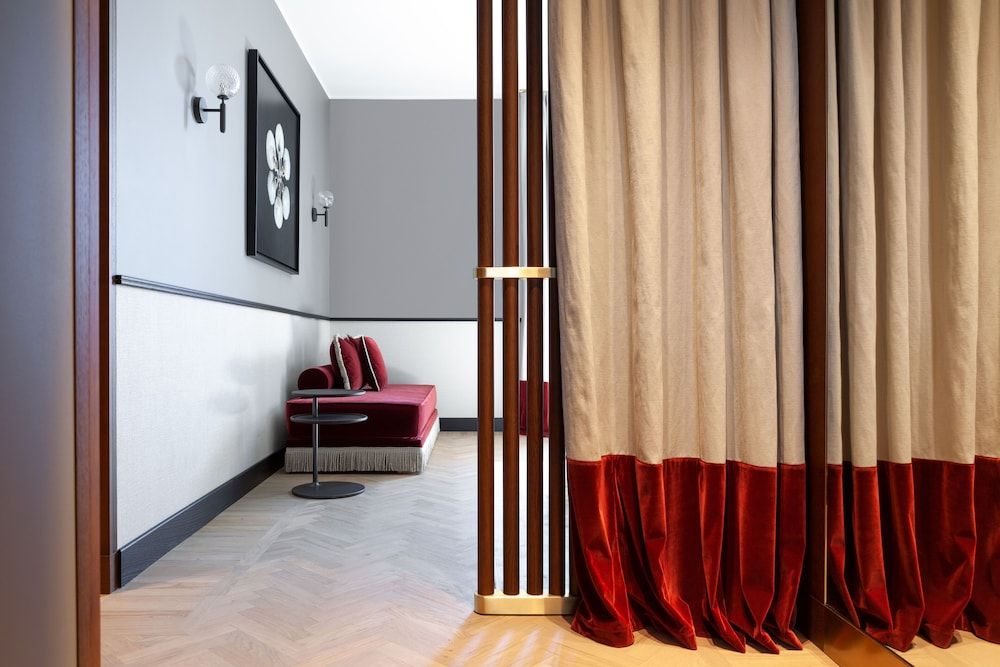 Amabilia Suites Double Room (Cathedral view) 21