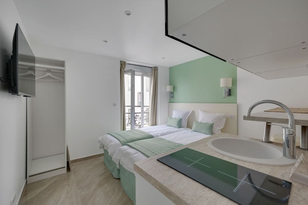 undefined Le Bellevue 5