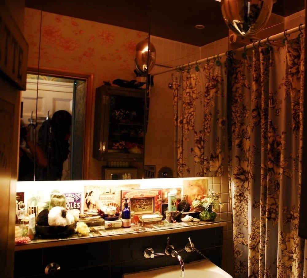 undefined Boutique Bijoux Garden Flat in Vibrant Oval