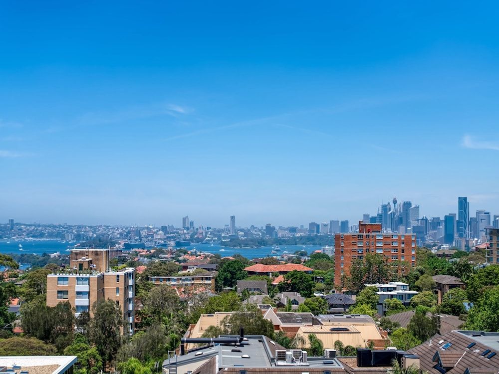 Park Regis Concierge Apartments Studio Apartment with Harbour View 11