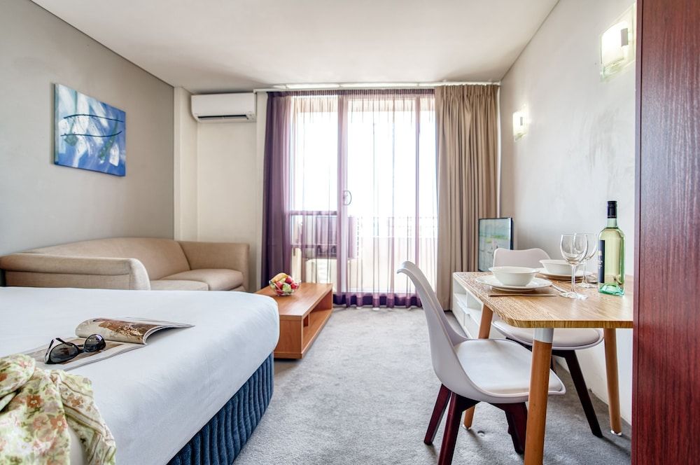 Park Regis Concierge Apartments Studio Apartment 3