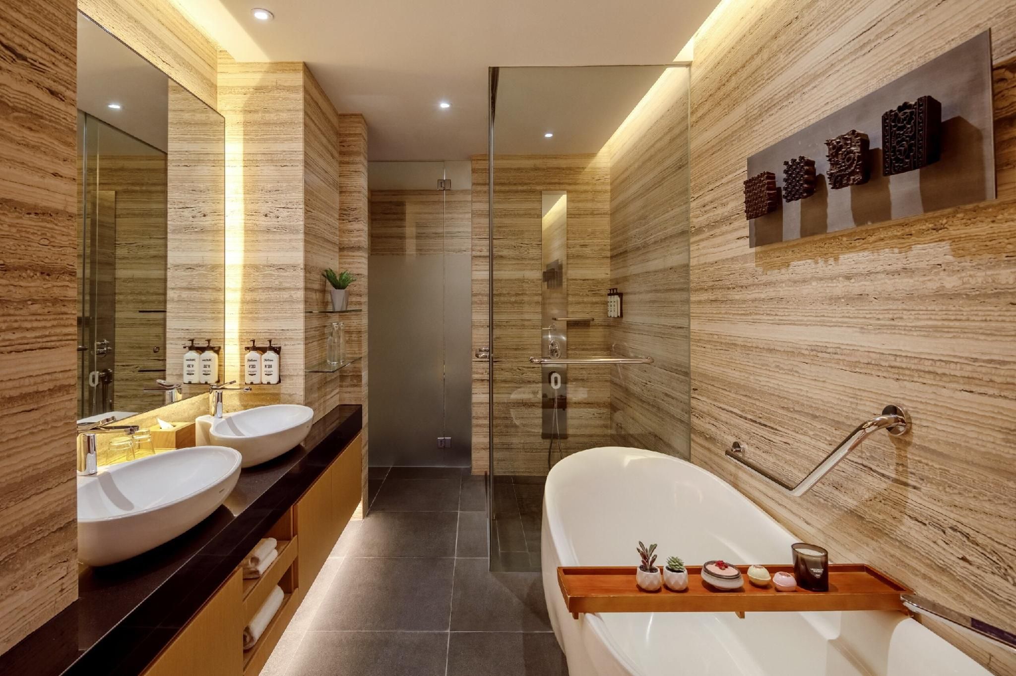 Family Suite with Sofa Bed - 50 SGD SPA Credit Daily