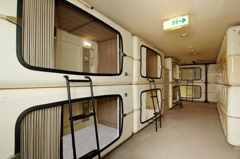 undefined Sauna Capsule Hotel Core 21 - Caters to Men