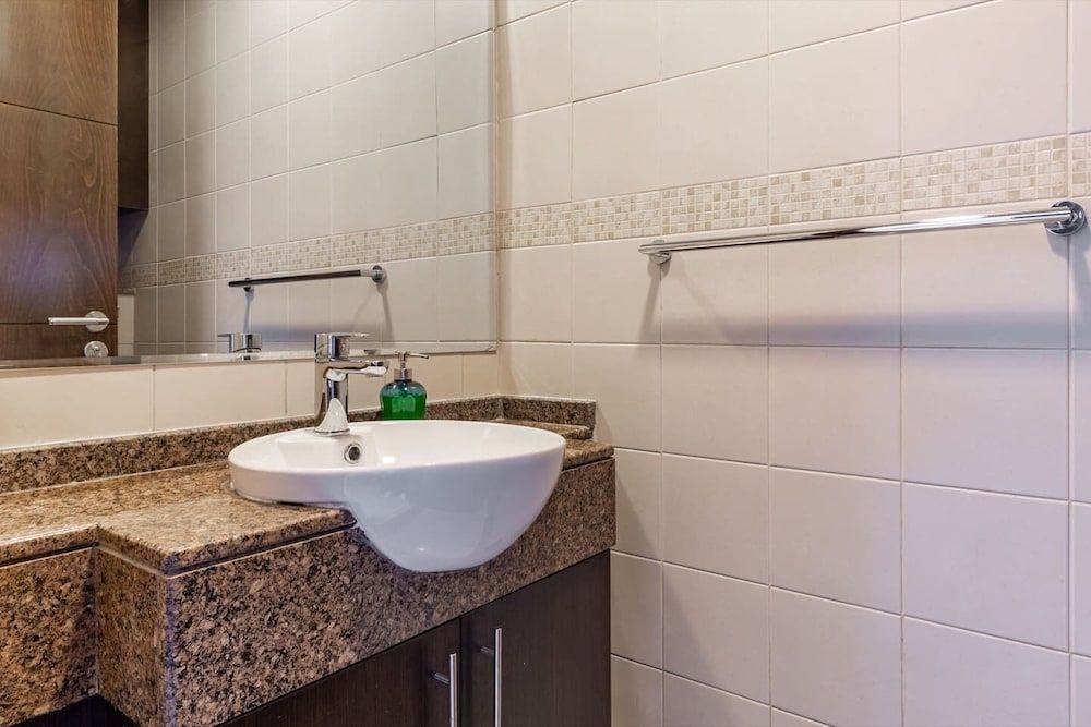 undefined Flashy & Vibrant 1BR Apartment in Dubai Marina! 7