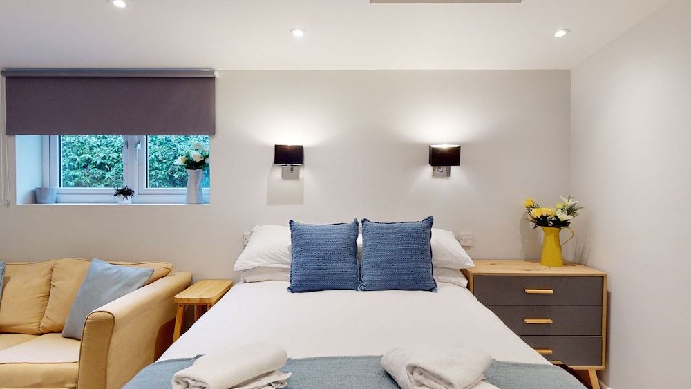 undefined Wimbledon Studios 6