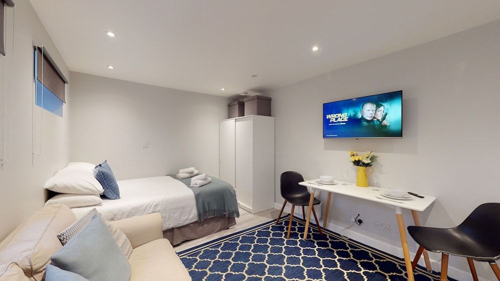 undefined Wimbledon Studios 10