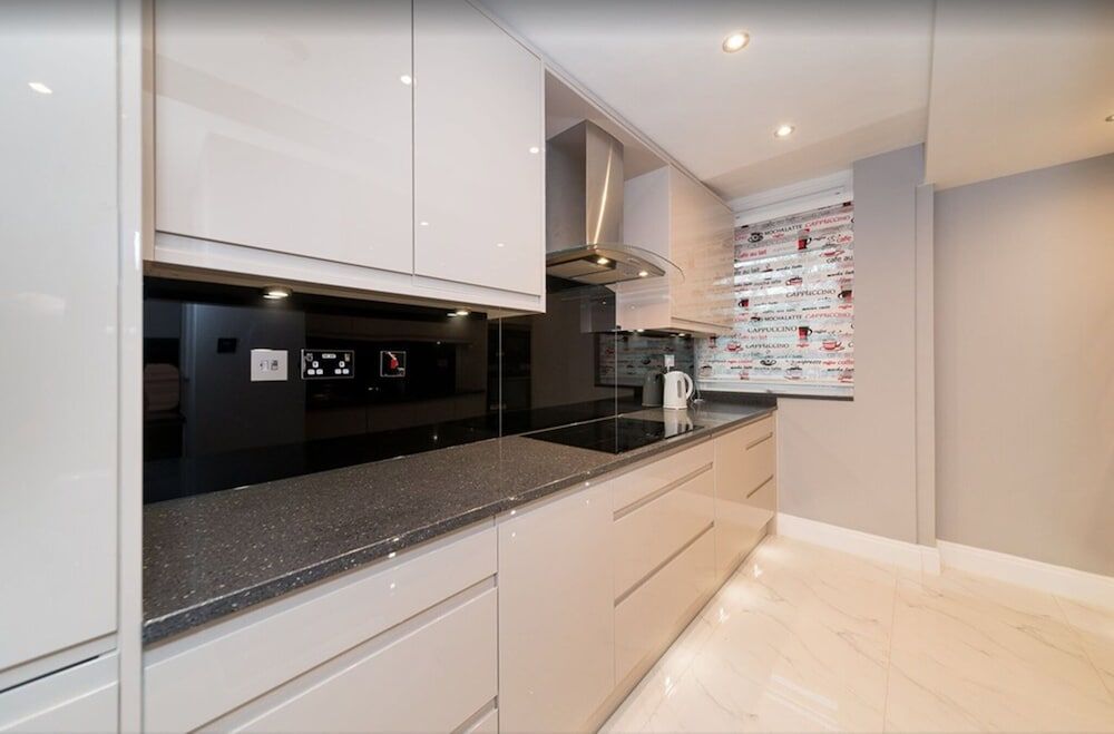 Newly Refurbished Flat Hyde Park London Family Apartment 15