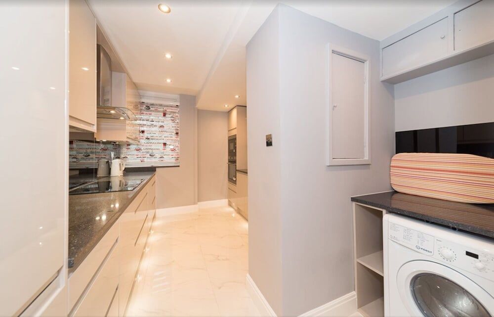Newly Refurbished Flat Hyde Park London Family Apartment 14