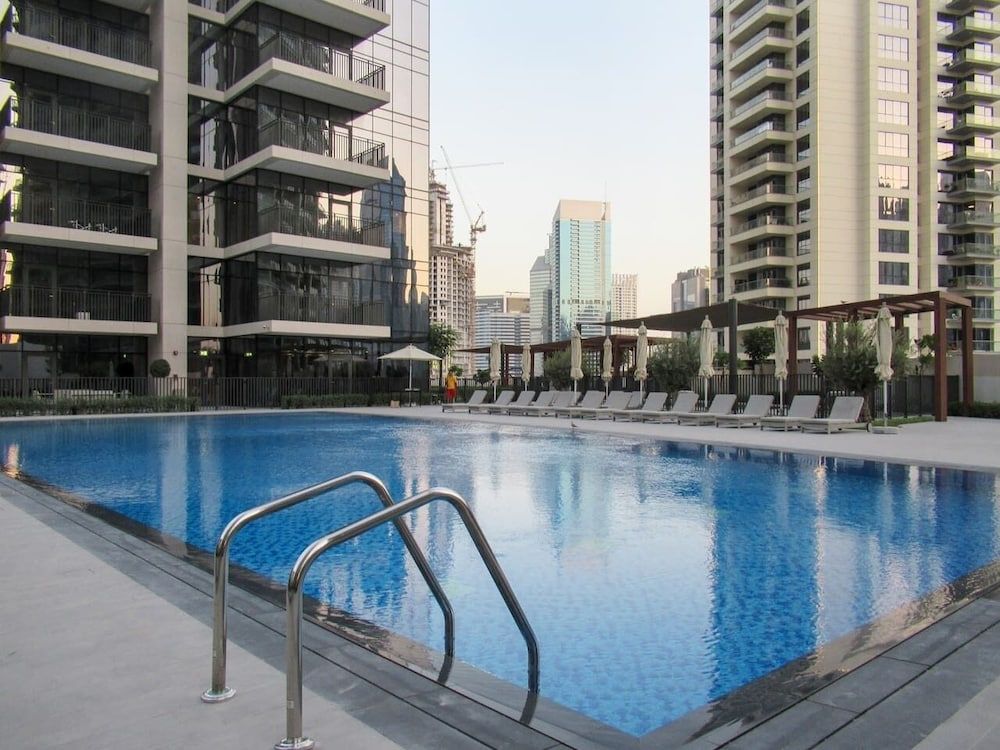 undefined Stylish & Sophisticated 1BR in Downtown Dubai