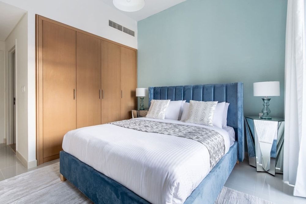 undefined Stylish & Sophisticated 1BR in Downtown Dubai 5