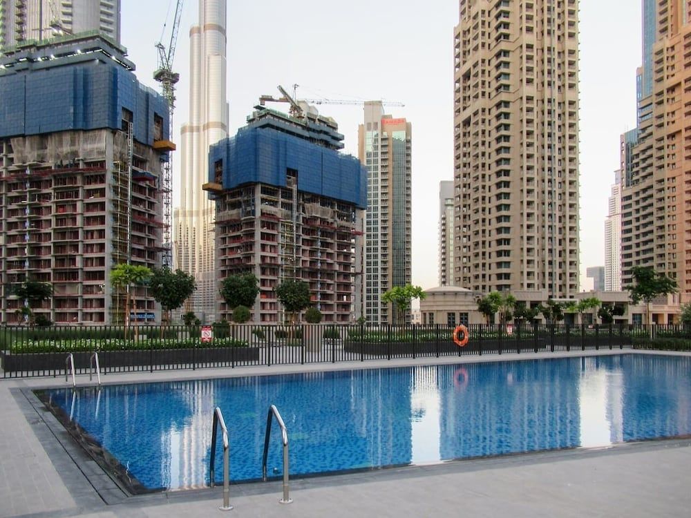 undefined Stylish & Sophisticated 1BR in Downtown Dubai 2