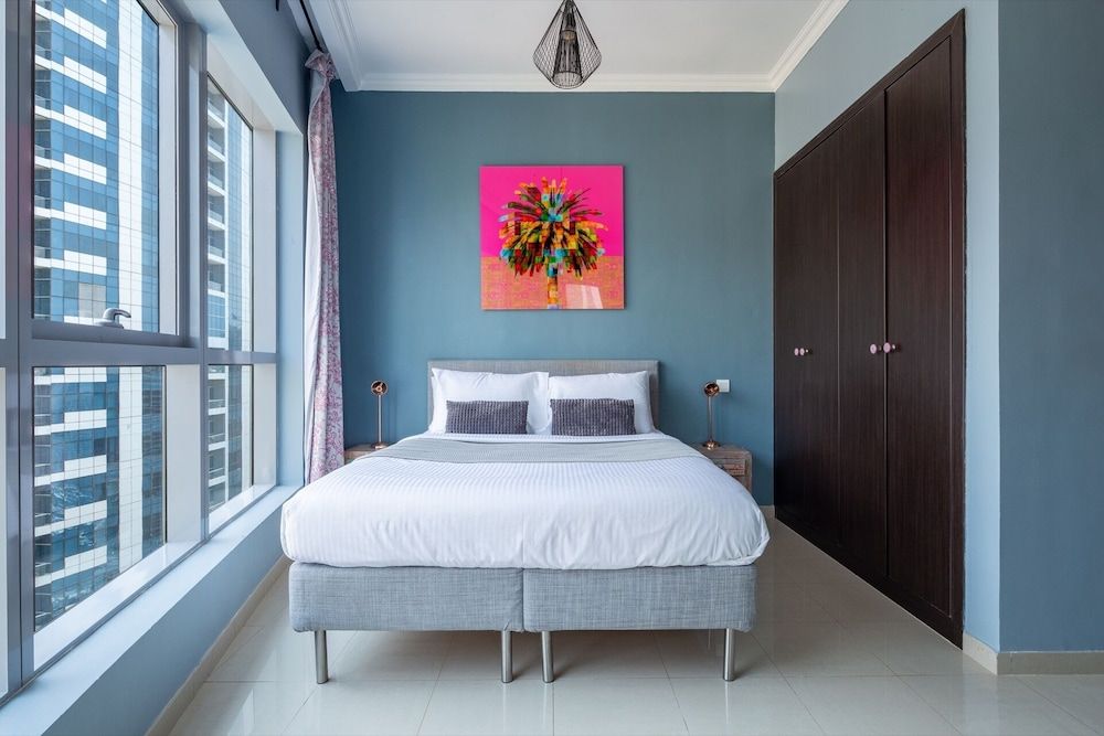 undefined Mesmerizing 2BR Apartment in Dubai Marina 10