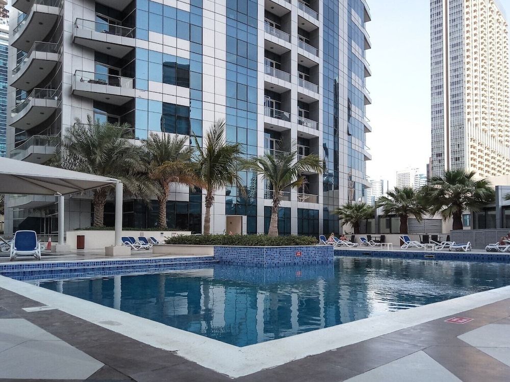 undefined Mesmerizing 2BR Apartment in Dubai Marina 2