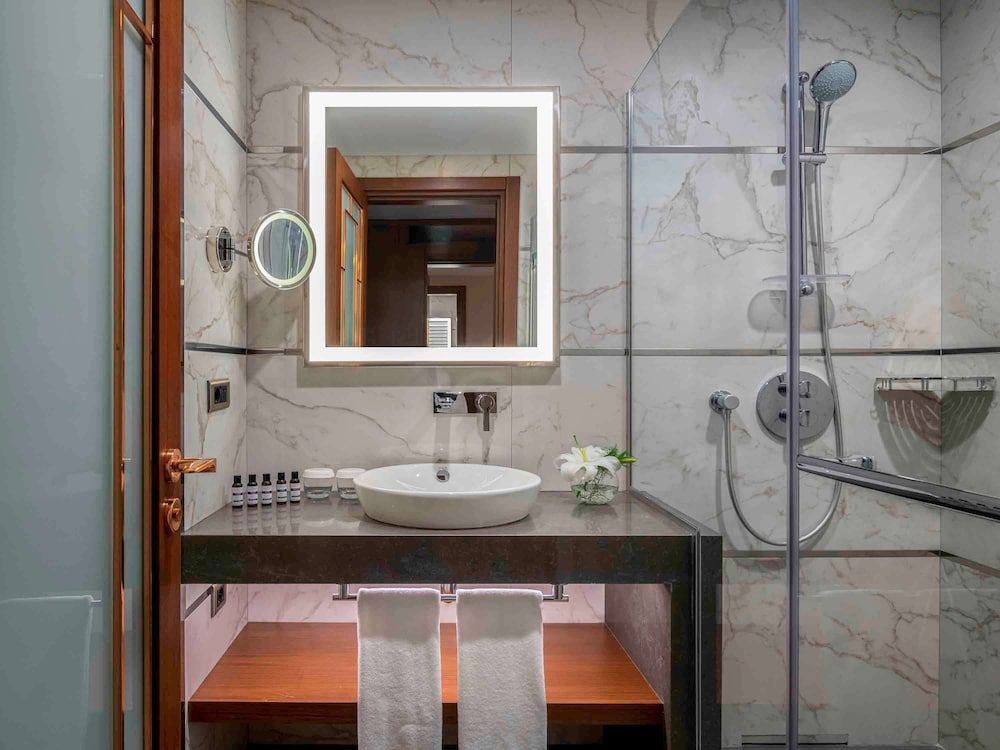 Mövenpick Hotel Istanbul Asia Airport Classic Twin Room 4