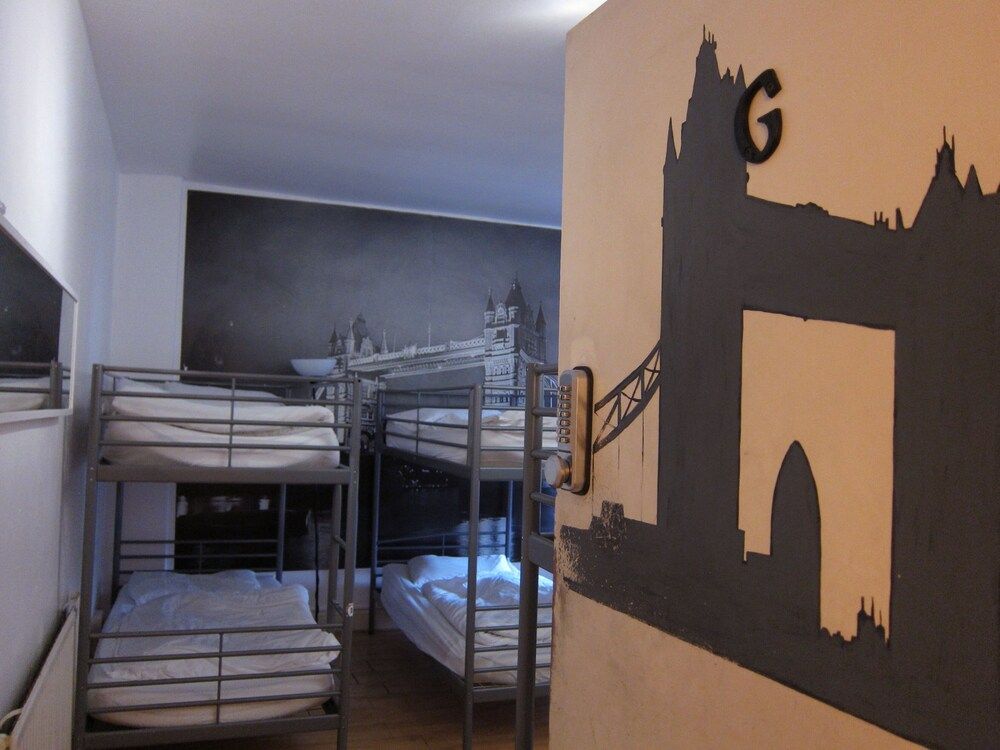 The Horse & Stables - Hostel 1 Bed in a 12-Bed Dorm 2
