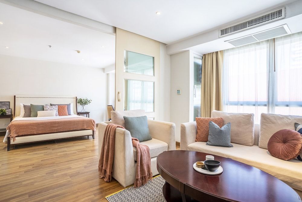 Maple Haus Sukhumvit 33 By Favstay Deluxe Room 13