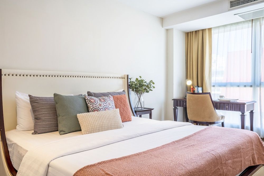 Maple Haus Sukhumvit 33 By Favstay Deluxe Room