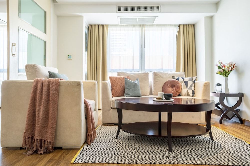 Maple Haus Sukhumvit 33 By Favstay Deluxe Triple Room 15