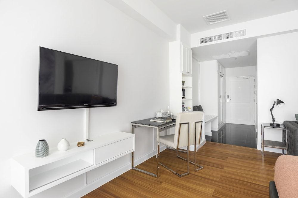 Maple Haus Sukhumvit 33 By Favstay Premier Room 11