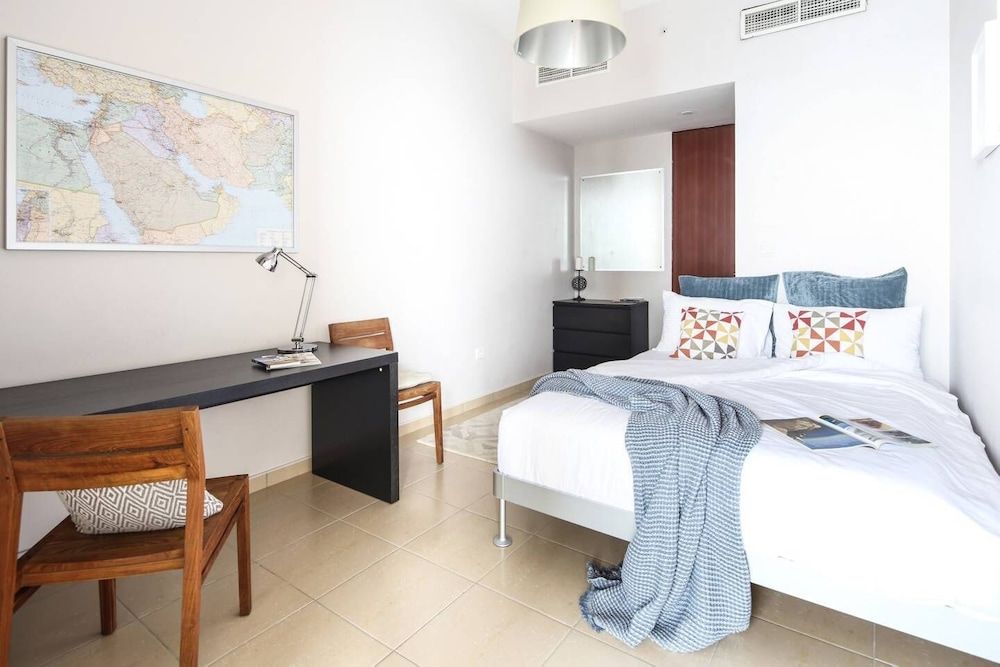 undefined Full Sea View! Gorgeous 2BR in JBR - Sleeps 6! 8