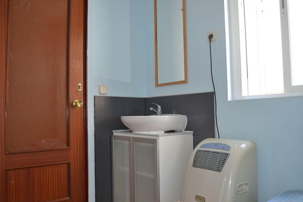 undefined Hostal Enebral 10