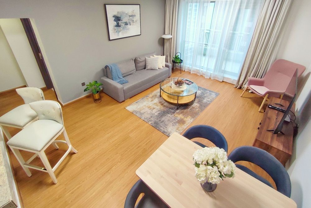 undefined Whitesage - Fountain View Stylish Apt With Spacious Terrace 10