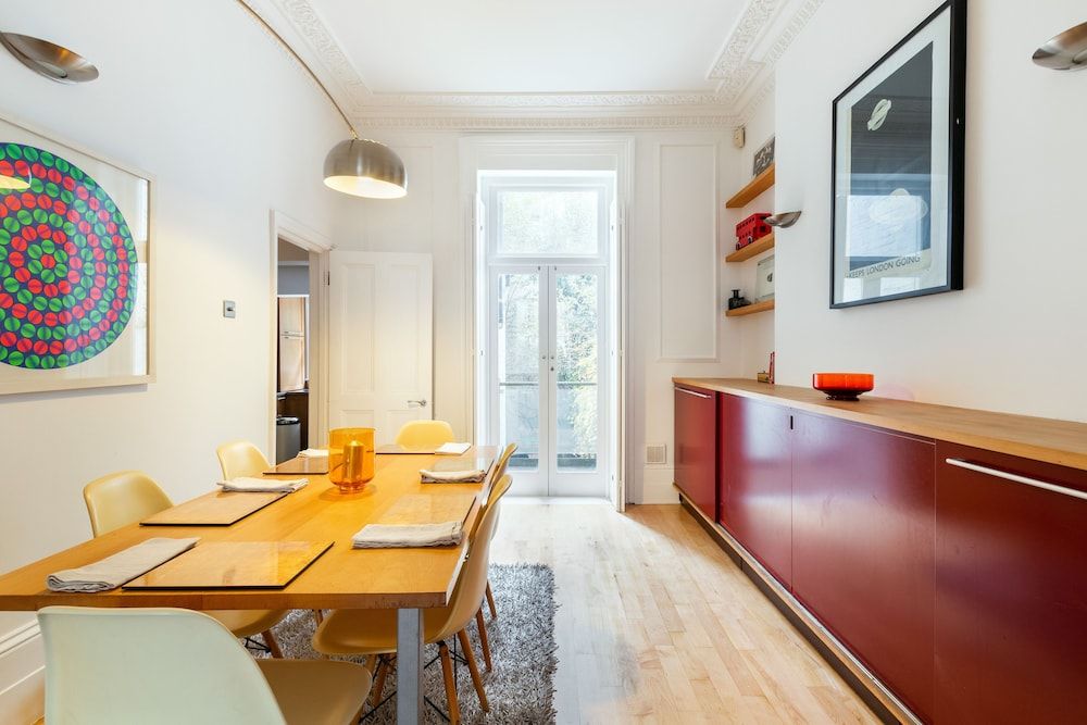 undefined Picnic in the Park Fantastic 3 Bedrooms 7