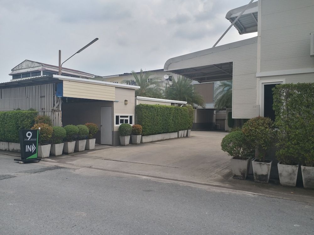 undefined The 9 Resort 3