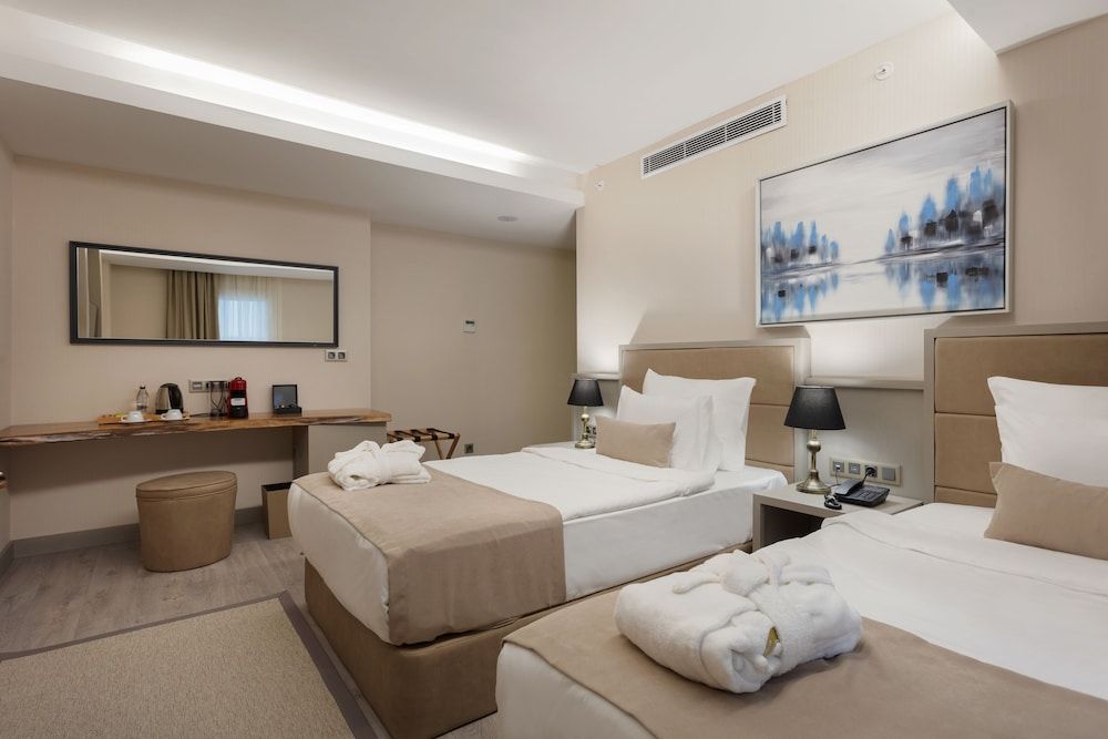 Economy Room