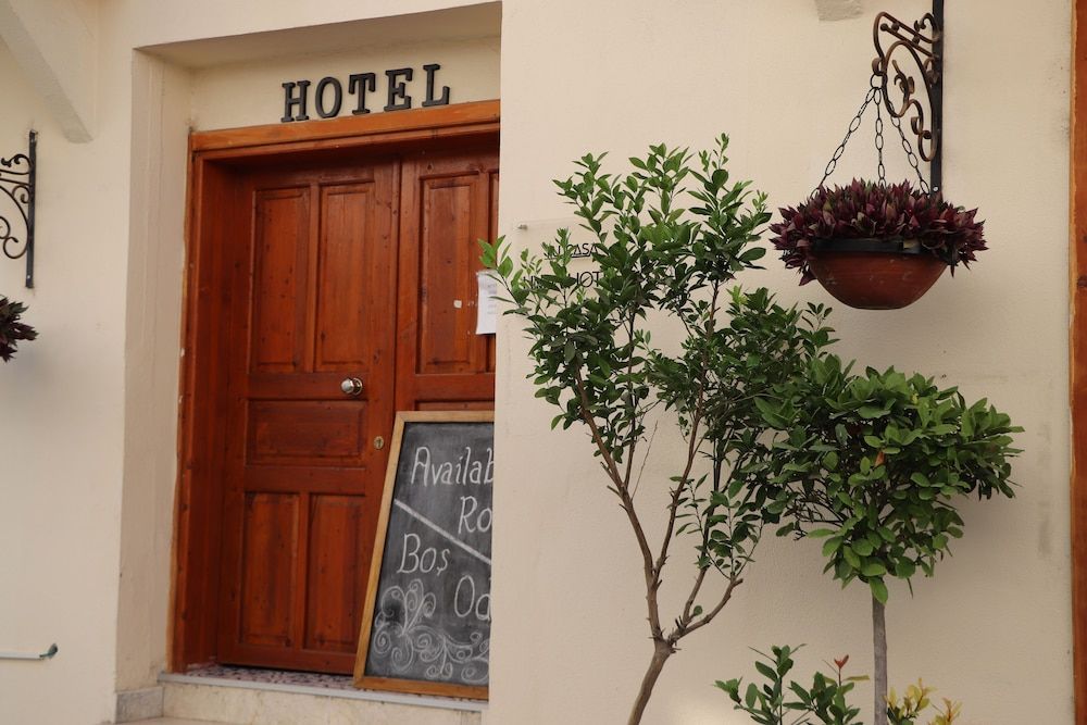 undefined Tu Casa Linda Hotel 6