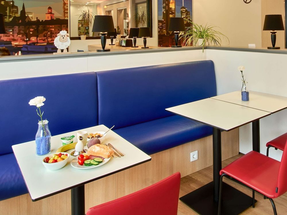 undefined B&B Hotel Frankfurt-Hbf 9