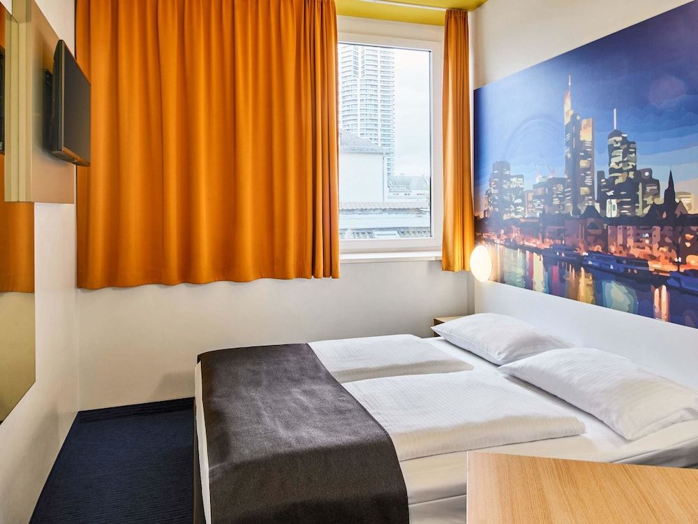 undefined B&B Hotel Frankfurt-Hbf
