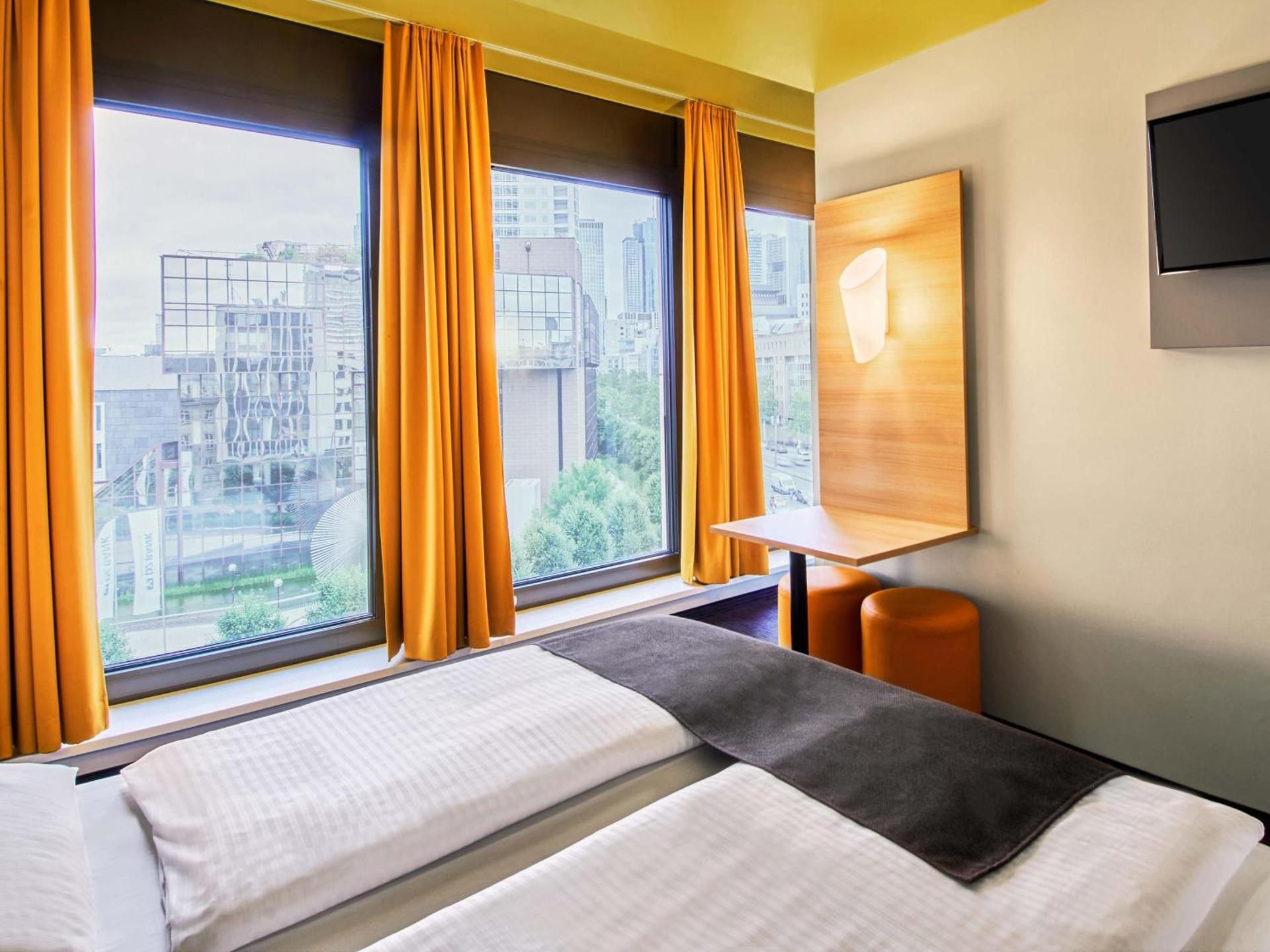 undefined B&B Hotel Frankfurt-Hbf 6